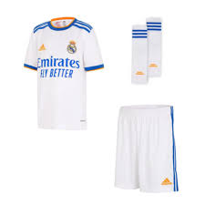 Los blancos shared pictures of the strip on their club website, with the latest. Real Madrid 2021 2022 Home Youth Kit Gr4015 110 95 Teamzo Com