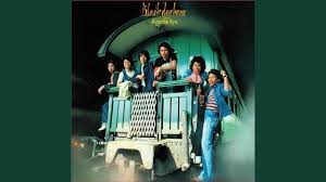 Bicara mimpi itu mengheretku ke dasar gelap tangannya menggapai tanganku dan munculnya dirimu di pinggir laman itu hangatmu menyambutku kembali. Rindu Bayangan Album Version Black Dog Bone Lyrics Song Meanings Videos Full Albums Bios