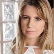 Atriz brasileira Ariane Rocha fatura prêmio internacional