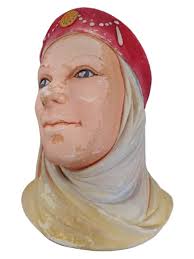 MAID MARIAN BY LEGEND Products Chalkware Head Plaque 1988 ENGLAND $14.95