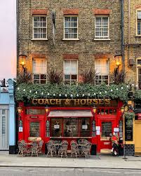 London Pub In Covent Garden A Lady In London London Pubs Pub Interior Best Pubs