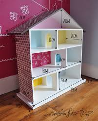 Well, believe it or not, you can still make a dollhouse happen with these skills! How To Make A Diy Dollhouse For A Toddler Alice De Araujo