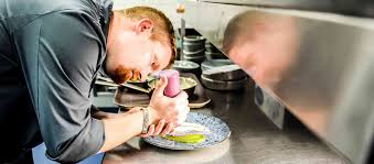 Jul 21, 2021 · weiterhin half die einheit der örtlichen kriminalpolizei beim bergen von leichen. Koch M W D Kuchenmagier