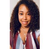 Amanda Thorsted's Instagram, Twitter & Facebook