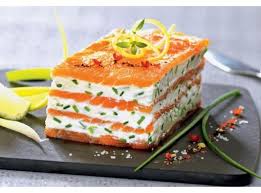 5 Recettes Tres Faciles A Faire A Base De Saumon Fume Pour Bien Manger Les Terrines Aux Crevettes Sont Un Vrai Delice Recettes De Cuisine Recette Et Recette Entree