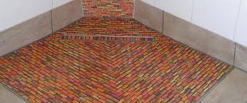 Wer denkt nicht sofort an die mosaiken in römischen bädern oder abbildungen alexander des großen bei dem wort mosaik. Mosaikfliesen In Bodengleichen Duschen Bauen Renovieren News Fur Heimwerker