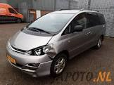 Toyota-Previa-(2004)