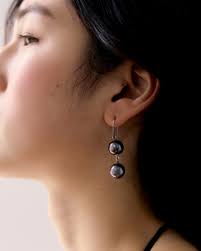 INTRODUCING— The Heather Pearl Earrings, a chic and versatile piece of fine  jewellery. Sustainably sourced and exquisitely handcrafted by European  artisans. Available Online • Worldwide Shipping #JaunePearls