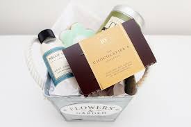 Surprise your valentine with a wonderful gift from not socks. Valentine S Day Romance Gifts Love Baskets And Hampers The Gift Loft Nz The Gift Loft Nz Quality Online Gift Ideas For All Occasions