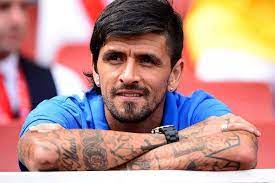 Did lucho gonzalez really say that he wants to come back to river in june cause please if this is real my heart is going to burst off my chest i cannot handle this somany things happening. Lucho Gonzalez Home Facebook
