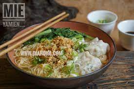 Diah Didi S Kitchen Mie Yamien Pangsit Kuah Resep Masakan Resep Masakan Indonesia Makan Malam