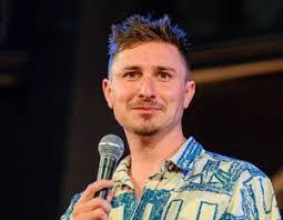 Karen Bayley's Instagram, Twitter & Facebook