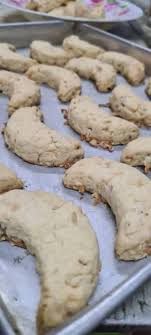 Sebelum ni, sis dah ada buat tapi biskut nestum versi tu ada letak serbuk kelapa. Biskut Kelapa Rangup Cair Di Mulut Hanya Gunakan Sukatan Cawan Sahaja Rasaflix