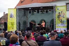 Alege genul muzica rock pop festival cultura teatru sport familie altele. Top 10 Evenimente Din Sibiu In 2019