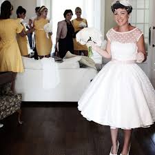 Und mit deinem coolen modestil wirst du dich garantiert von der breiten masse abheben! 1950 S Retro Polka Punktierte Hochzeitskleid Jewel Neck Tee Lange Frauen Brautkleid Kundenspezifischen Ballkleid Vestido Noiva 2017 Dress Neck Dresses And Evening Gownsdresses Dropship Aliexpress