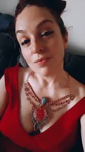 Unless I'm mistaken the stone at the centre of Diana's riviere of diamonds  changes its name from the Begum in Fortune of War to the Blue Peter in  Surgeon's Mate without a