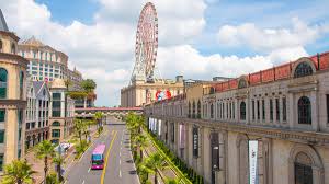 及瑞士合资的asea brown boveri，瑞士的nestle，荷兰的飞利浦，美国的 mobil。 前十名中美国占了五名。 这是按公司海外资产进行的排名。 若按销售额排列，美国依然居前列。 1987年按销售额排列的世界最大跨国公司的金字塔，在高踞塔尖的23家中，美国占了10家. J5eccohhixxt M