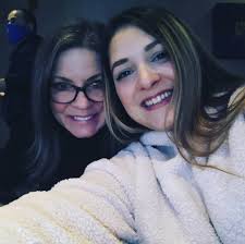 Kitchen Nightmares Reboot Features Humdinger's in Kellogg