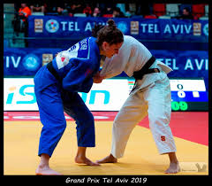 Fabienne kocher est en quart de finale du tournoi olympique des moins de 52 kg. Judoinside Fabienne Kocher Judoka
