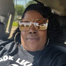 Lakisher Loveable Travis