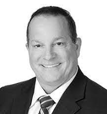 David Lucke's Instagram, Twitter & Facebook