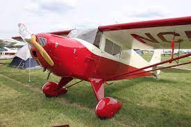 Taylorcraft Bd-12d Flugzeug Fliegen Reisen