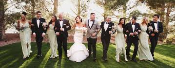 Most female modeling poses revolve around ideas of femininity and attractiveness. Wedding Party Photo Ideas Everything You Need To Know Shootproof Blog