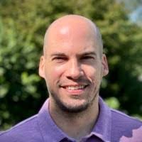 Steven Dobrowski's Instagram, Twitter & Facebook