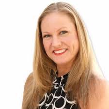 Amber Haslam's Instagram, Twitter & Facebook