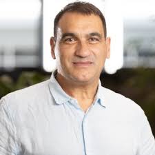 Everlasting Friendships... Awesome evening catching up with lifelong  friends Ish, Isa , Chris, Gabe, and Ronald. A Zenon master class 🙂 Even  after nearly 3 decades we are still just as passionate… |