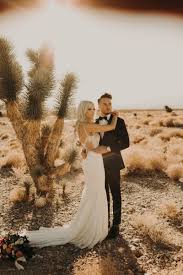 Wedding Inspiration By The Light And The Love Photography Wedding Photographer Las Wedding Photography Inspiration Romantic Wedding Photos Wedding Photography