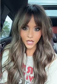 Ellie Langley Hair Color