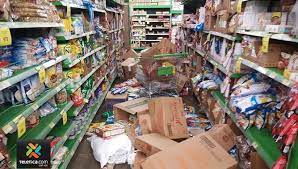 Otro sismo de magnitud 3,5 se registró a 10 kilómetros al este de puerto armuelles, en la provincia del occidente panameño de chiriquí, fronteriza con costa rica, a 13.1 kilómetros de profundidad. Tres Sismos En Costa Rica Dejan Dos Muertos Por Infarto La Prensa Panama