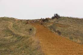 Camel back is a highly rated 3,219 ft popular blue singletrack trail located near ishpeming michigan. Camel S Back And Hulls Gulch Reserve Ridge To Rivers