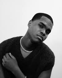 Slow Down live session out now 💫 hit that link in my bio 😮‍💨 Video  Credits: Directors: OfficialX, Evelyn Toennes Executive Producers: Sky  Hume, Evelyn Toennes Production Crew: Edward Carluzzo, Brendan Canavan,