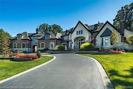 Search bloomfield hills, mi open house dates and times, updated every 15 minutes. 592 Barrington Park Dr Bloomfield Hills Mi 48304 Mls 2210001636 Redfin