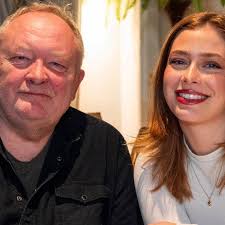 Sammen på tv igen: Bjarne Henriksen forklarer sit venskab med Melissa  Bentsen