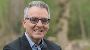 Chris Machinski's Instagram, Twitter & Facebook