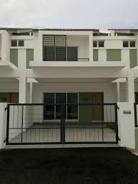 Oleh karena letak teras rumah itu umumnya banyak terdapat di depan, maka teras rumah merupakan bagian yang paling pertama kali orang lihat. Teres 2 Tingkat Erica 4bilik 3bilik Air Diskaun 5 Dan 5 Rebet Tunai Di Bandar Universiti Tanpa Deposit Di Bandar Sri Iskandar Perak Skim Mudah Hartanah