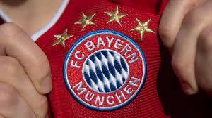 Der fc bayern setzt in der kommenden saison beim trikot offenbar komplett auf rot. Fc Bayern Trikot 2021 22 Erste Bilder Aufgetaucht