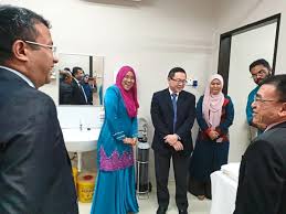 Twin tower medical centre suria klcc. Health Clinic Debuts In Ayer Keroh The Star