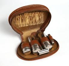 Vintage 1970 S Brown Shaving Kit Bag Case Men S Etsy Shaving Kit Bag Leather Shaving Kit Shave Kit