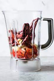 Se agregan los camarones y cuando se ponen rojos se añade el consomé y la salsa inglesa. Camarones A La Diabla Isabel Eats Easy Mexican Recipes