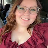 Kayla Blosser's Instagram, Twitter & Facebook