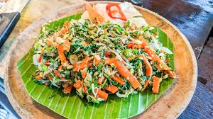 Urap, menu tradisional berupa sayuran sehat dengan kelapa parut berbumbu pedas! Salad Tradisional Ala Indonesia Resep Urap Sayur Untuk Berbuka Puasa