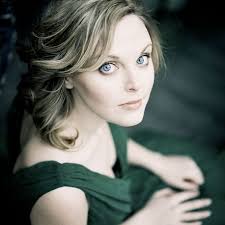 Elin Manahan Thomas