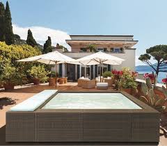 Petite Piscine De Ville Pour Terrasse Avec Filtration Laghetto Playa Piscines Laghetto