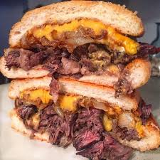 Steak Cheese Sandwich Juicy Steak Grilled Onions Melty Cheese Steaksandwich Steak S Grilled Onions Food Sandwiches