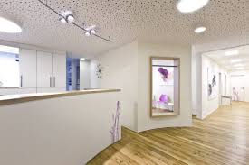 Wahrscheinlich Geht Kein Mensch Wirklich Gerne Zum Arzt Aber Hin Und Wieder Lasst Es Sich Eben Nicht Vermeiden Arztpraxis Design Behandlungszimmer Wartezimmer