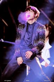 Pin By Bianca Raducan On Bts Bts Taehyung Taehyung Kim Taehyung
